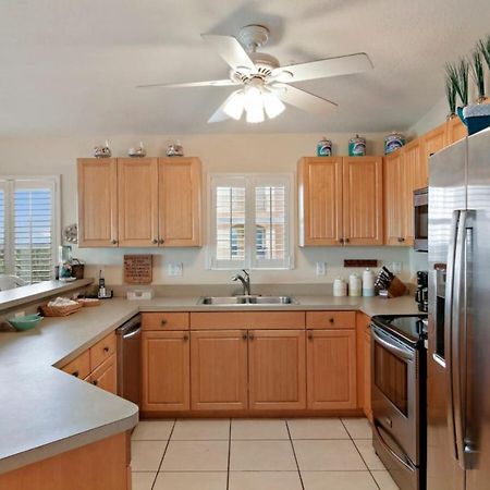 Sea Side 202 Beachfront Serenity 3Bd 2Ba Sleeps 8 クリアウォーター・ビーチ エクステリア 写真