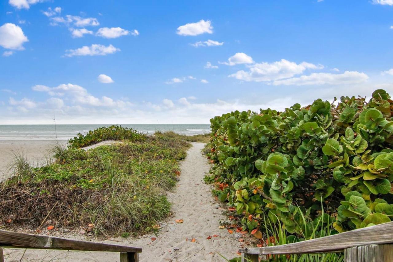 Sea Side 202 Beachfront Serenity 3Bd 2Ba Sleeps 8 クリアウォーター・ビーチ エクステリア 写真