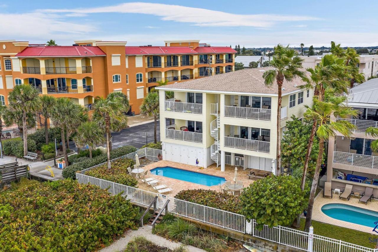 Sea Side 202 Beachfront Serenity 3Bd 2Ba Sleeps 8 クリアウォーター・ビーチ エクステリア 写真