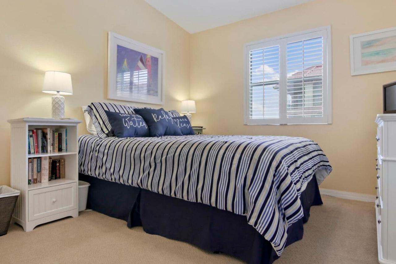 Sea Side 202 Beachfront Serenity 3Bd 2Ba Sleeps 8 クリアウォーター・ビーチ エクステリア 写真
