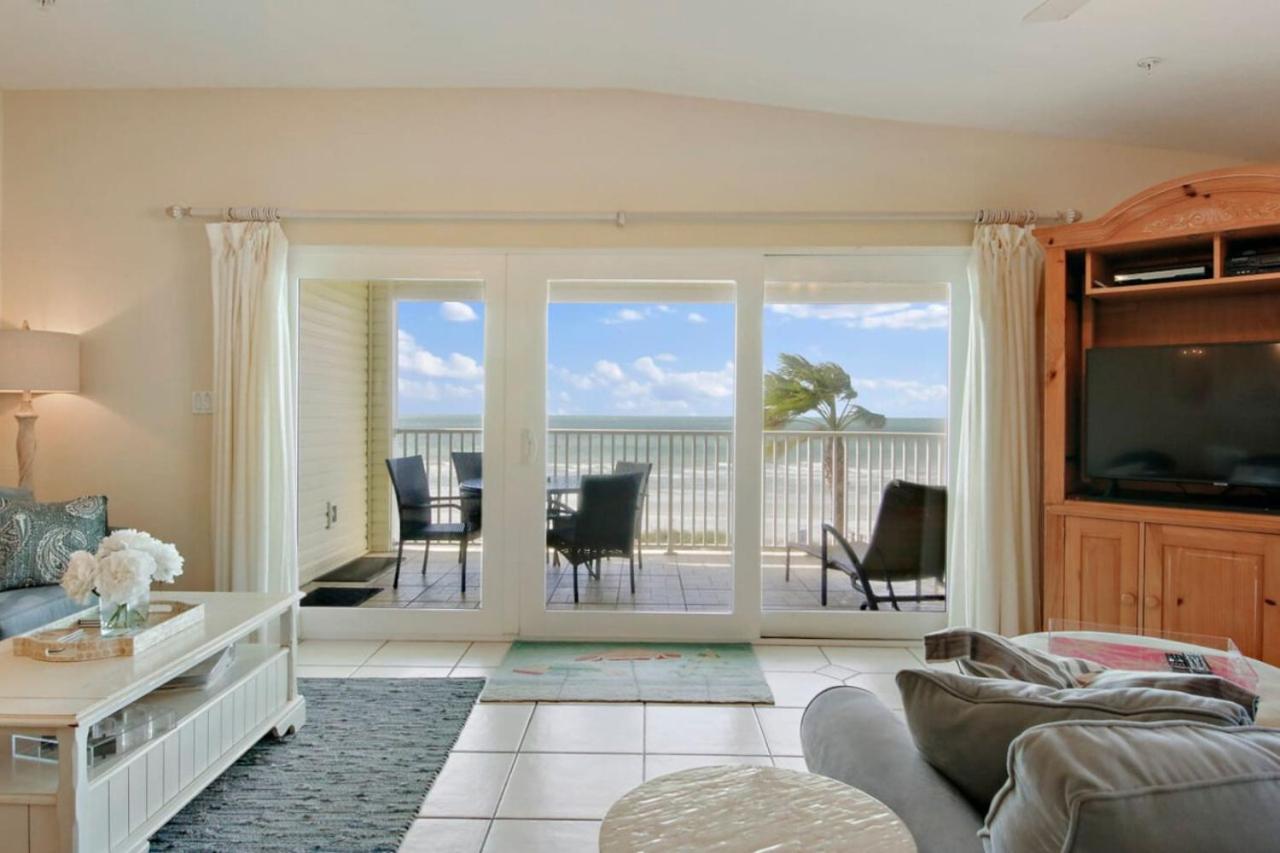 Sea Side 202 Beachfront Serenity 3Bd 2Ba Sleeps 8 クリアウォーター・ビーチ エクステリア 写真