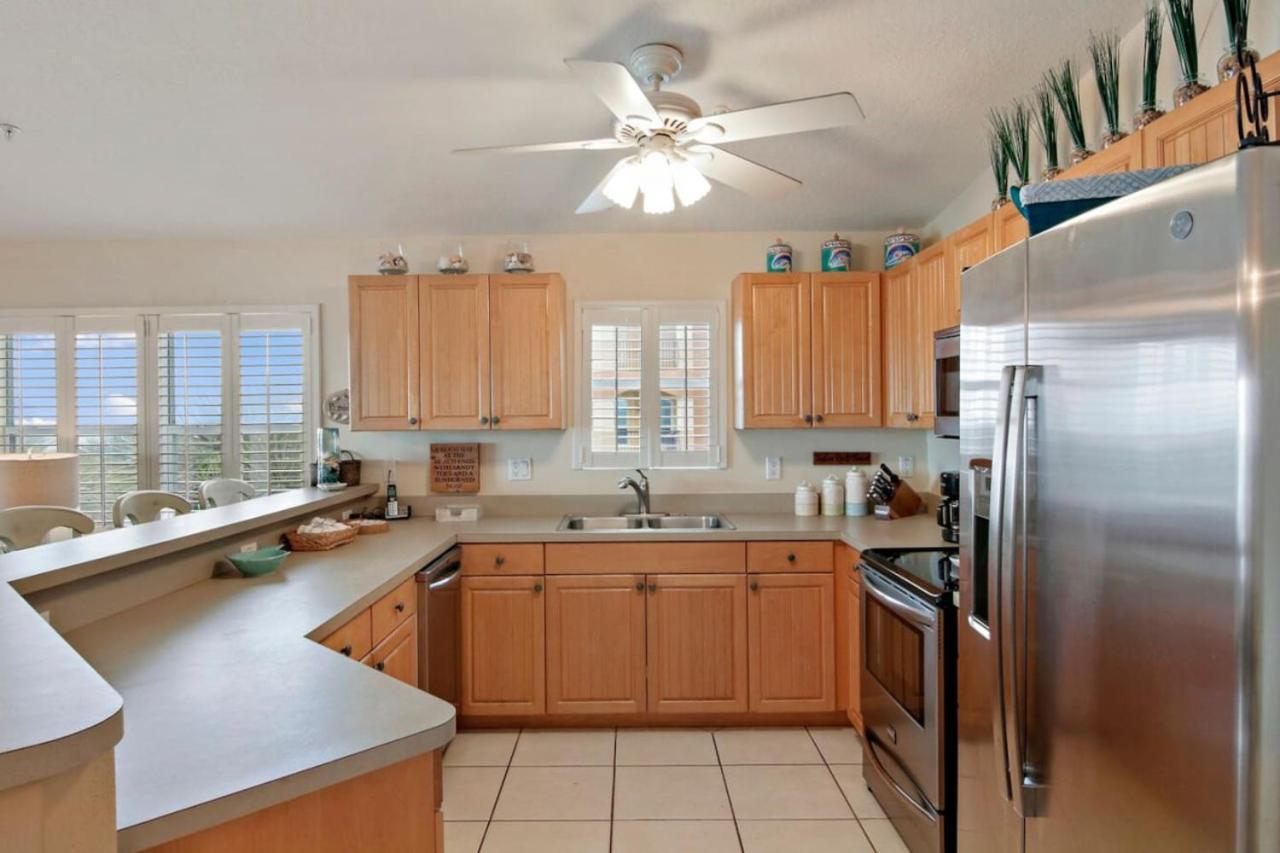 Sea Side 202 Beachfront Serenity 3Bd 2Ba Sleeps 8 クリアウォーター・ビーチ エクステリア 写真